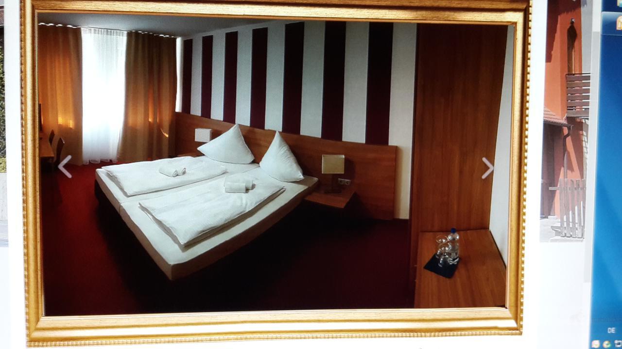 Hotel Relax Wachenroth エクステリア 写真