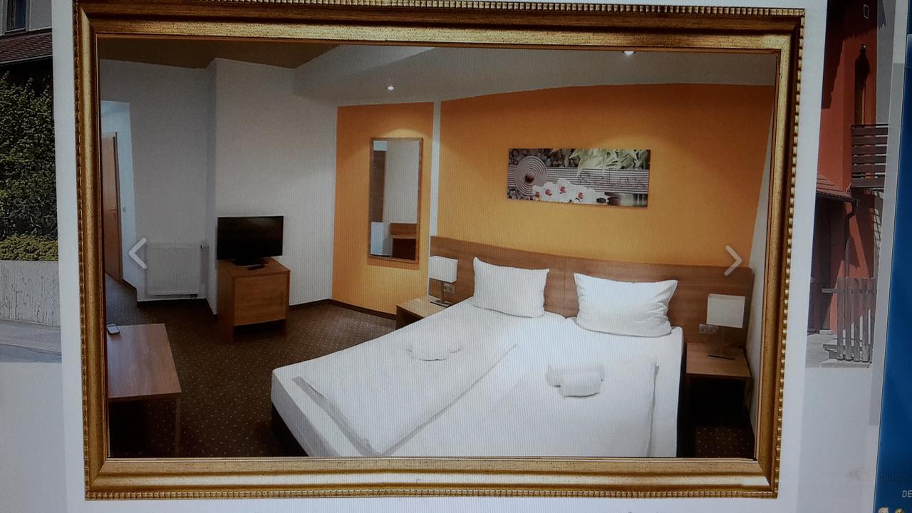 Hotel Relax Wachenroth エクステリア 写真