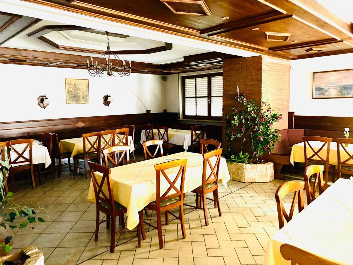 Hotel Relax Wachenroth エクステリア 写真